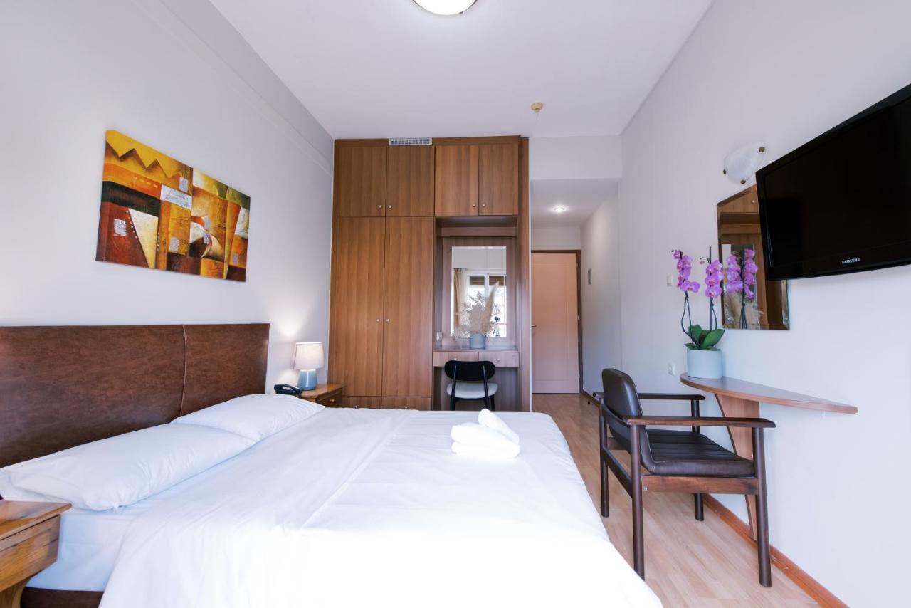 Hotel Cronos Arta Exterior photo